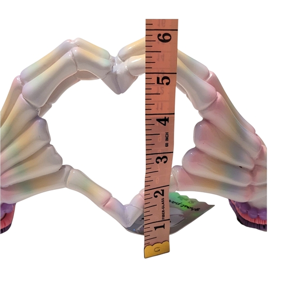 NEW Pastel Skeleton Heart Hands Kawaii Halloween Decor Summerween TikTok Viral - Picture 14 of 14